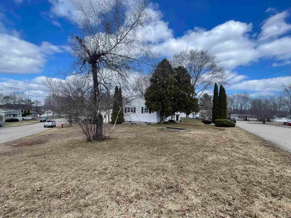 $3,000 | 10 Larry Lane, Portsmouth, NH 03801