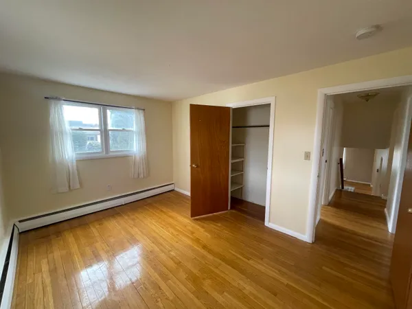 $3,000 | 10 Larry Lane, Portsmouth, NH 03801