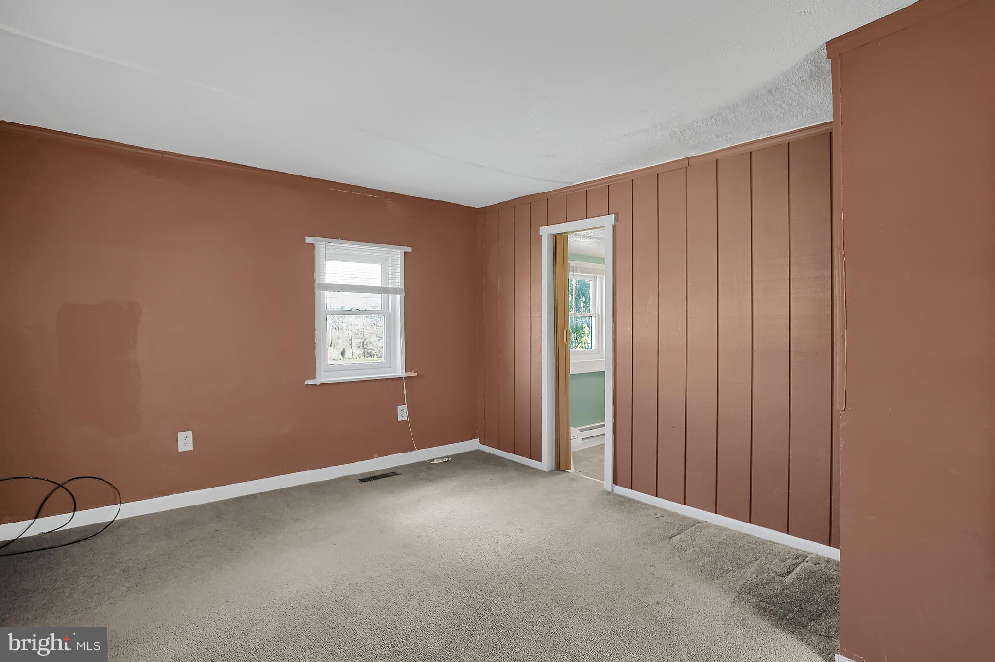 42 Old York Road Wellsville, PA 17365 - Photo 29 of 38