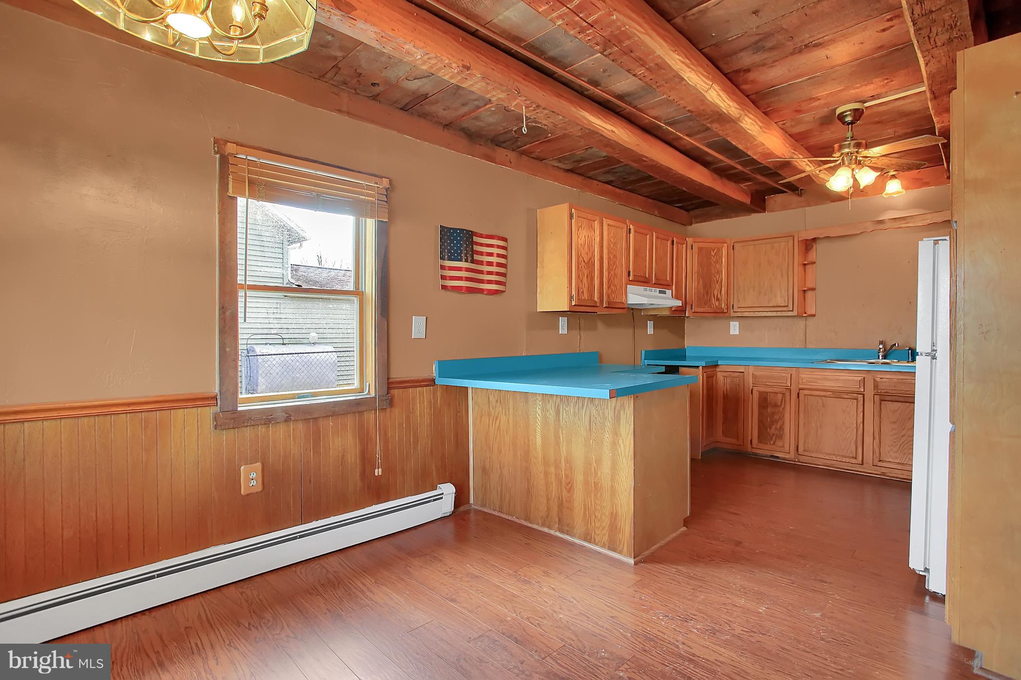 42 Old York Road Wellsville, PA 17365 - Photo 5 of 38