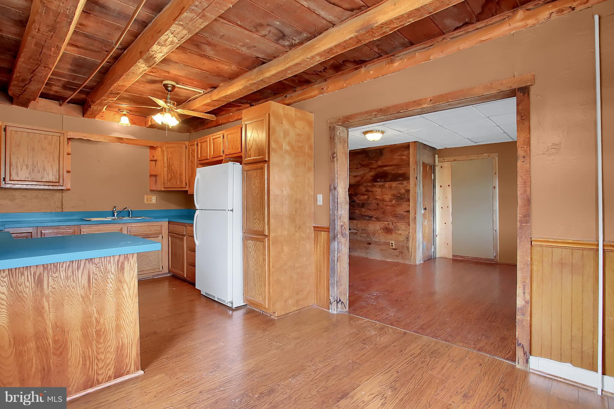 42 Old York Road Wellsville, PA 17365 - Photo 6 of 38