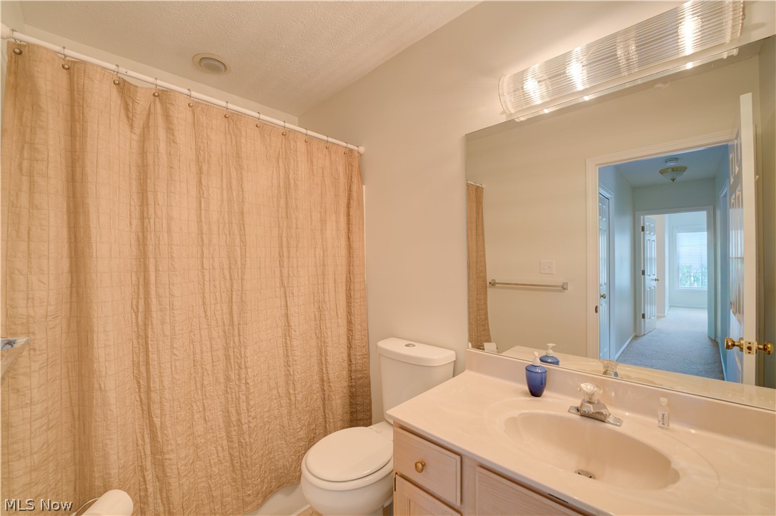 22481 Center Ridge Road, Unit 101 Rocky River, OH 44116 - Photo 31 of 39