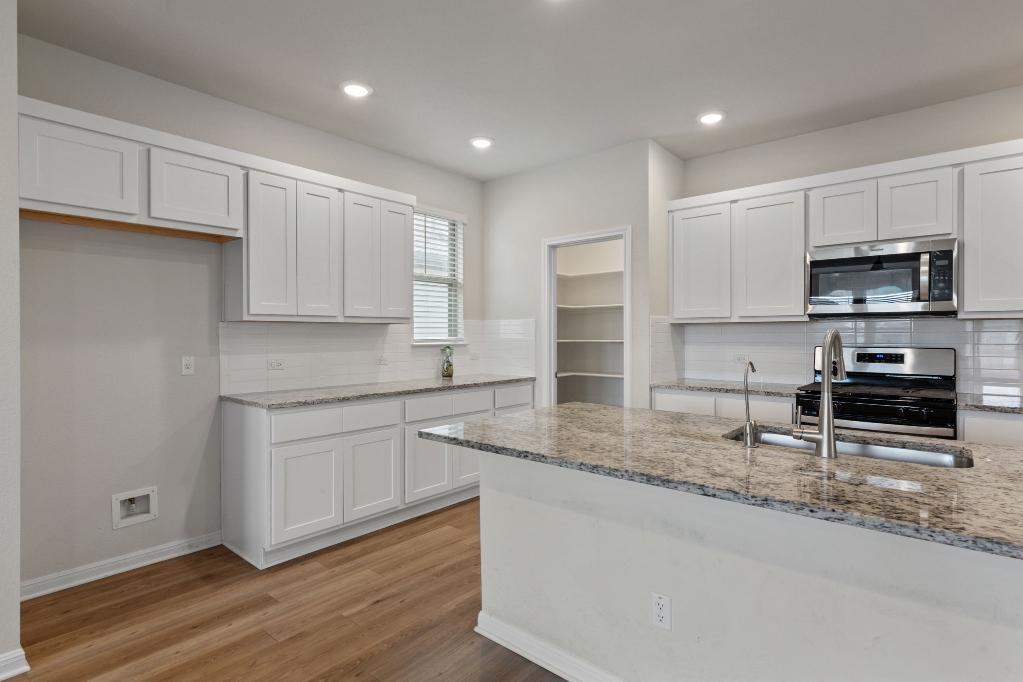 144 Gullivers Drive Elgin, TX 78621 - Photo 23 of 38