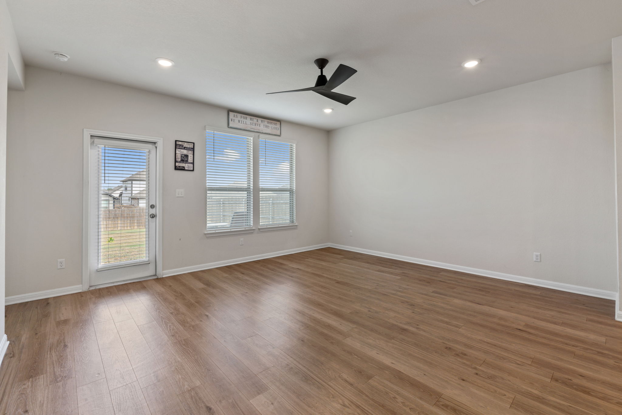 144 Gullivers Drive Elgin, TX 78621 - Photo 24 of 38