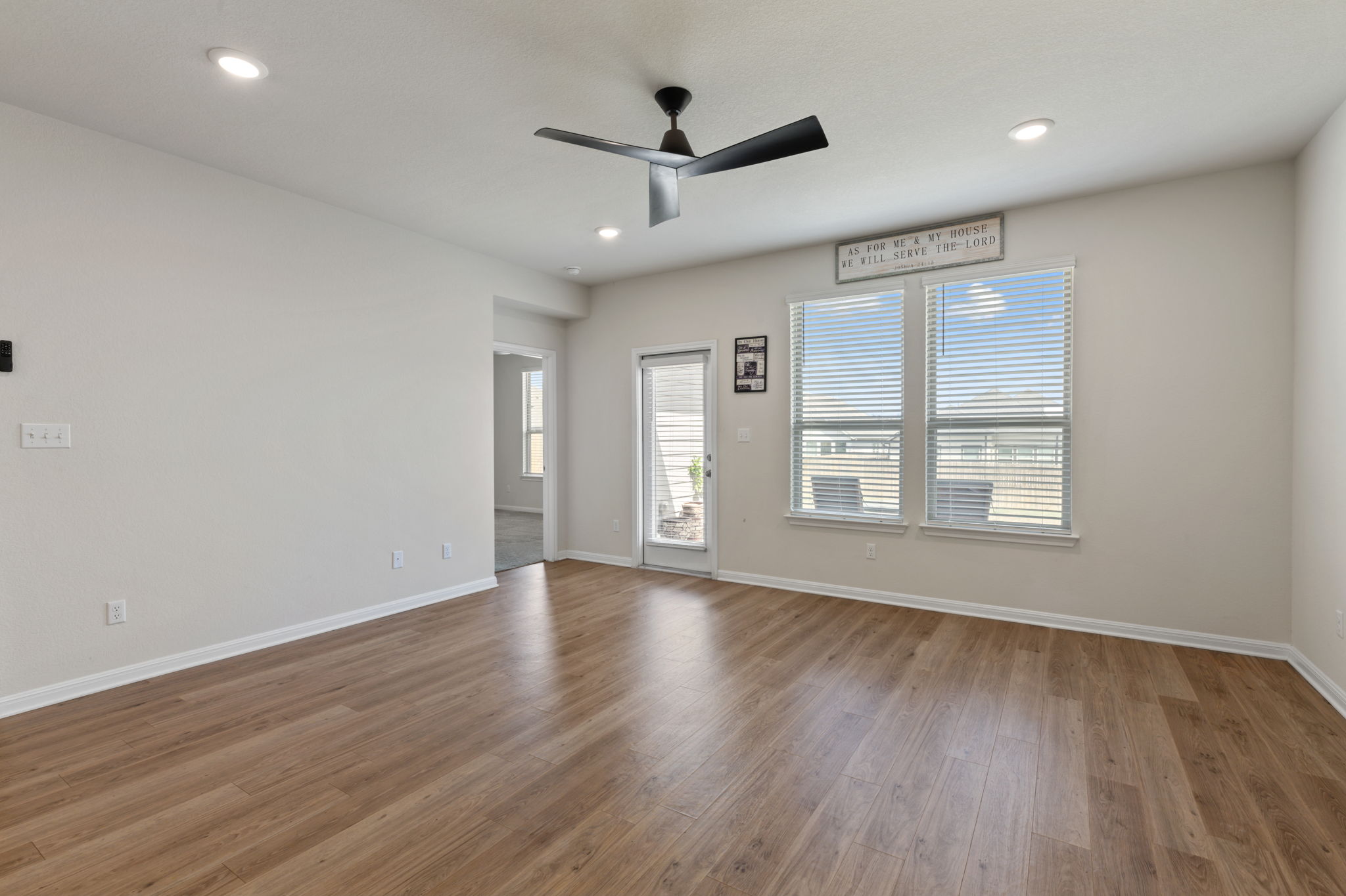 144 Gullivers Drive Elgin, TX 78621 - Photo 25 of 38