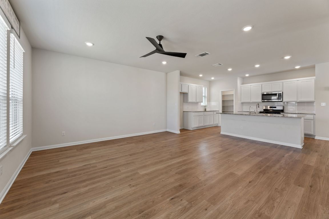 144 Gullivers Drive Elgin, TX 78621 - Photo 27 of 38