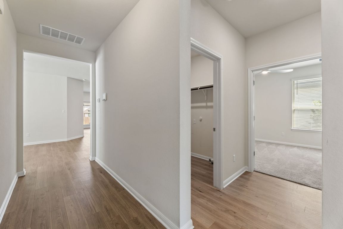 144 Gullivers Drive Elgin, TX 78621 - Photo 9 of 38