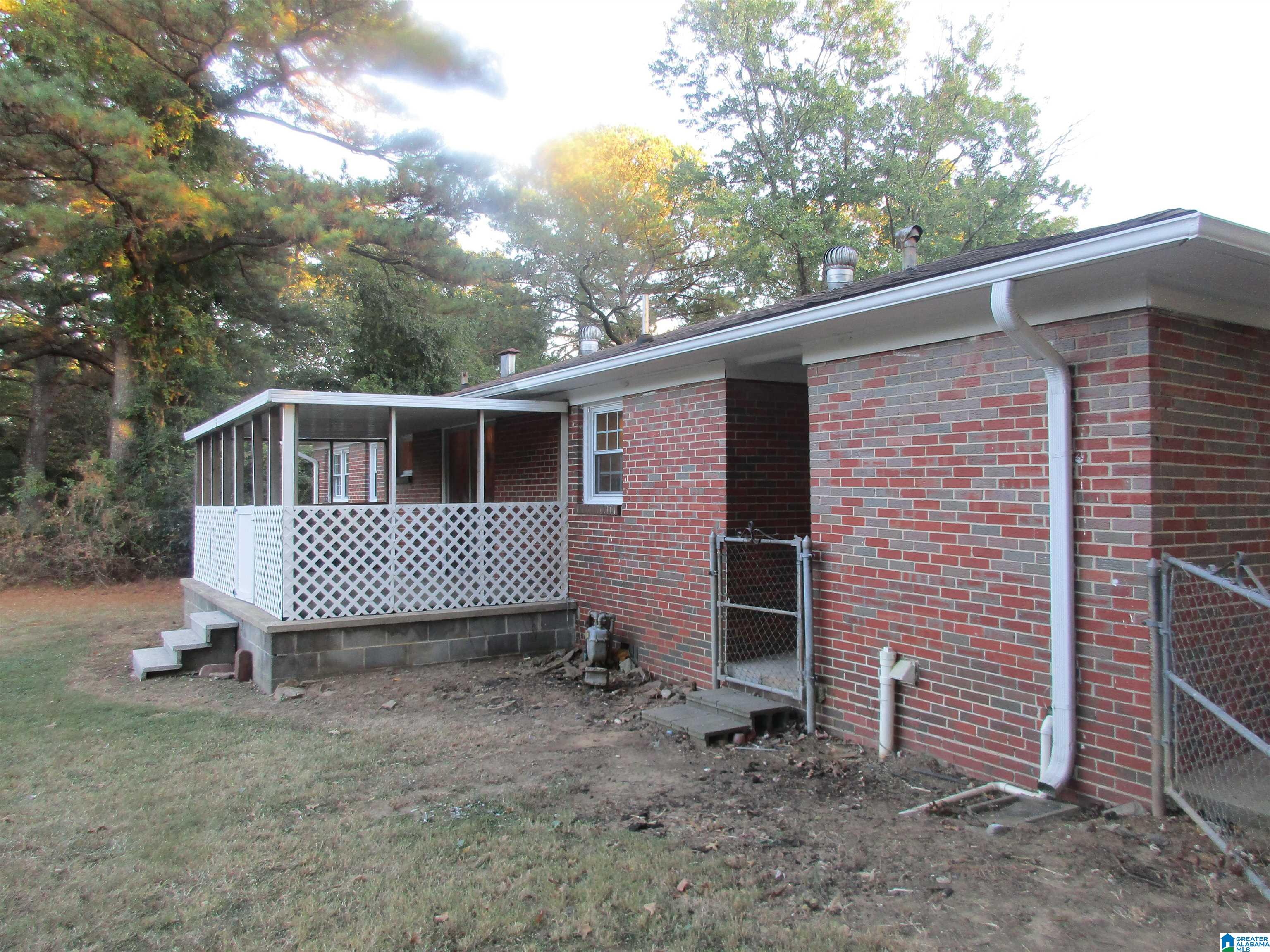 3704 Midway Road Adamsville, AL 35005 - Photo 3 of 19
