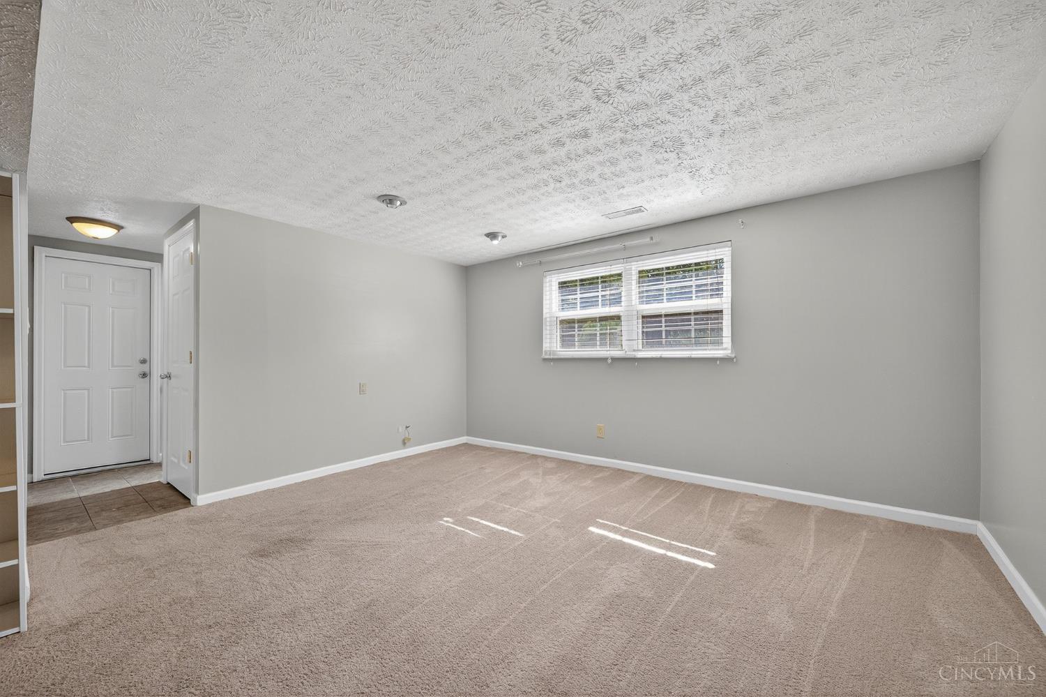 5468 Rapid Run Road Cincinnati, OH 45238 - Photo 32 of 44