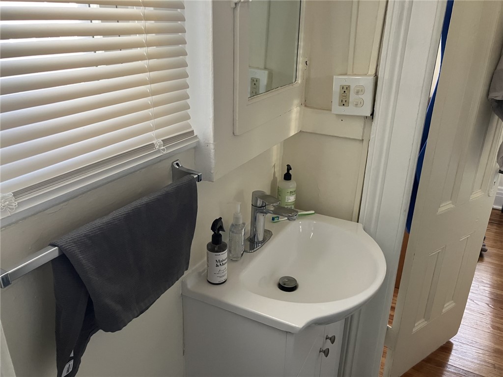 42 Rowley Street Rochester, NY 14607 - Photo 13 of 15