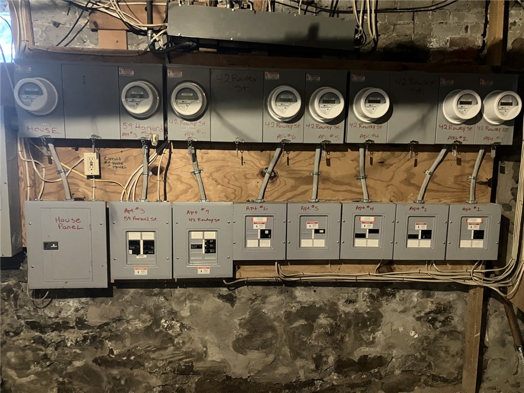 42 Rowley Street Rochester, NY 14607 - Photo 14 of 15