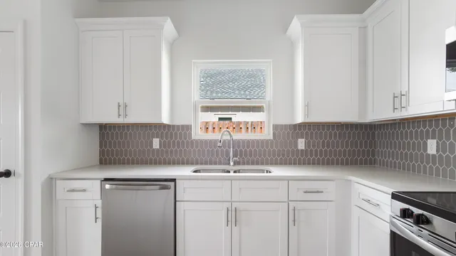 $304,900 | Undisclosed Address, Panama City, FL 32401