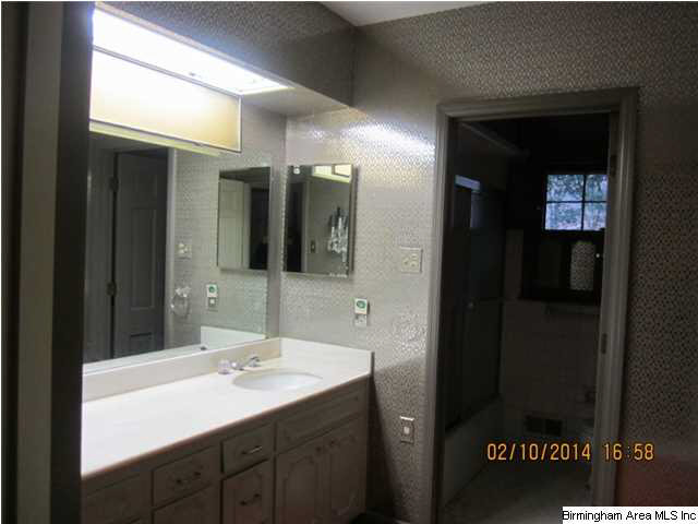 3628 Brookwood Road Birmingham, AL 35223 - Photo 16 of 29