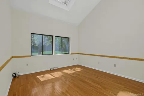 $499,000 | 4 Steven Drive, Unit 1, Ossining, NY 10562