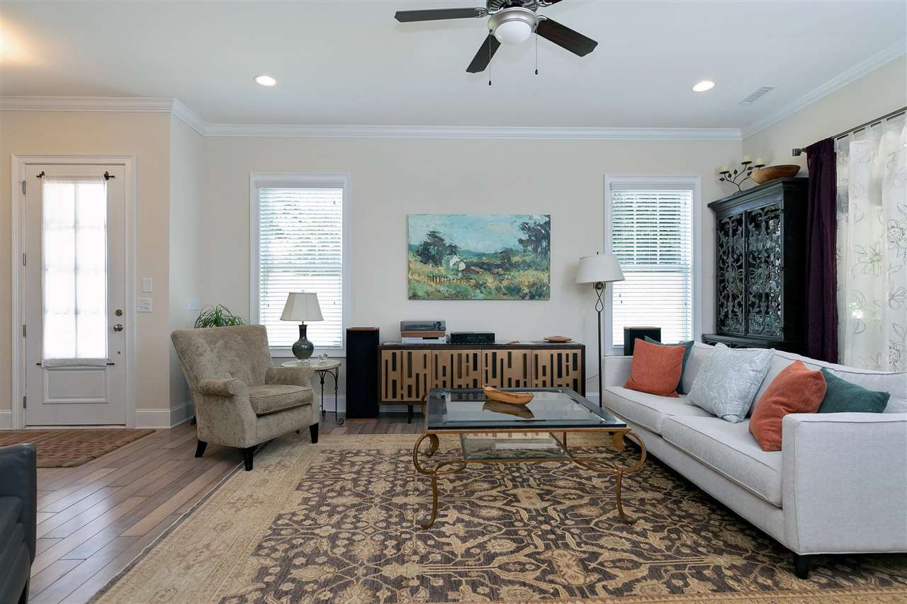 524 Fallon Grove Way Raleigh, NC 27608 - Photo 6 of 27 Photo 6