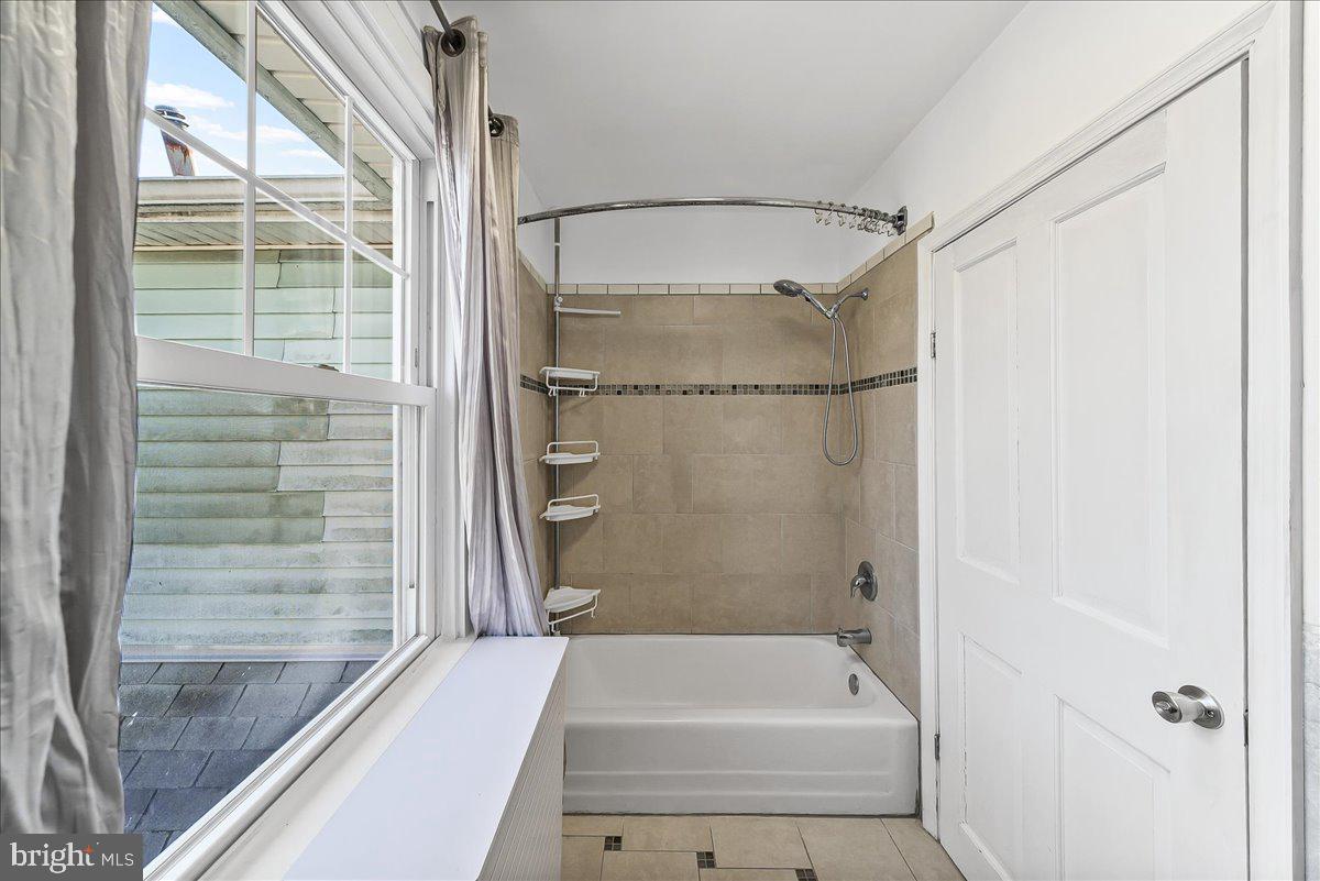 3907 Bethel Road Upper Chichester, PA 19061 - Photo 27 of 37 2nd Floor Primary Bath