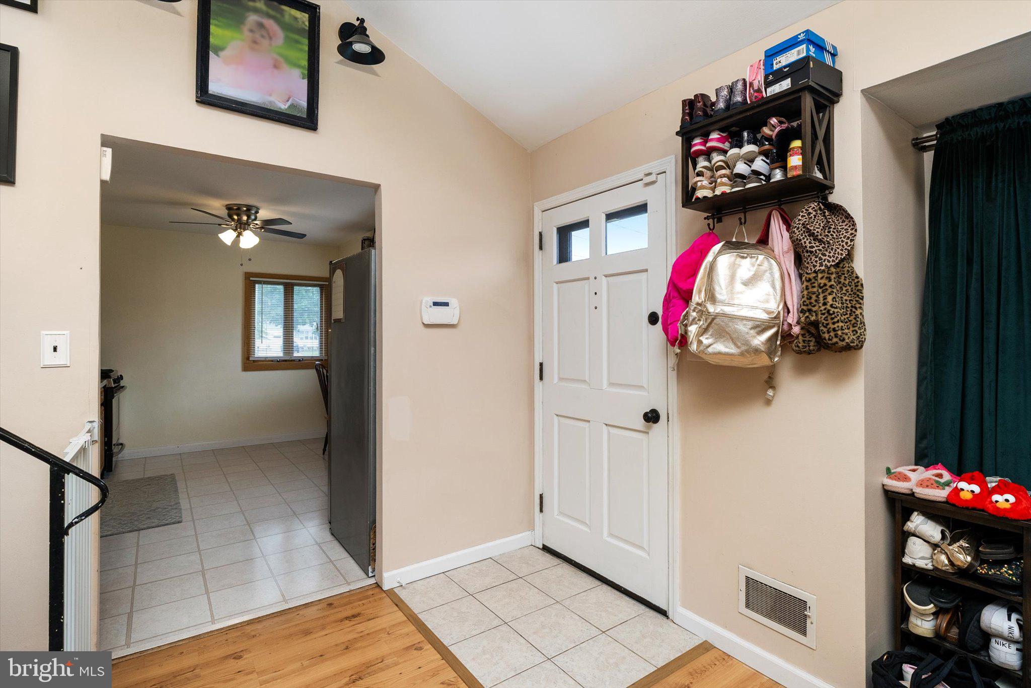 1 Hastings Road Hamilton, NJ 08620 - Photo 7 of 28