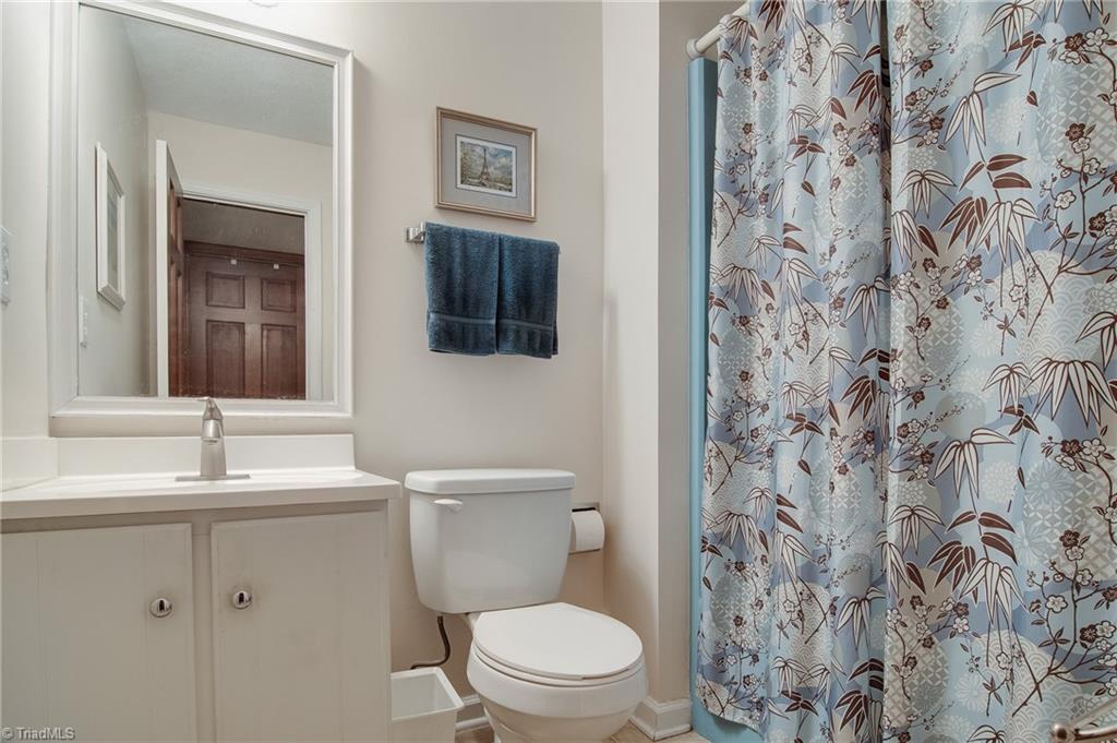 5200 Saddle Brook Road Oak Ridge, NC 27310 - Photo 15 of 26