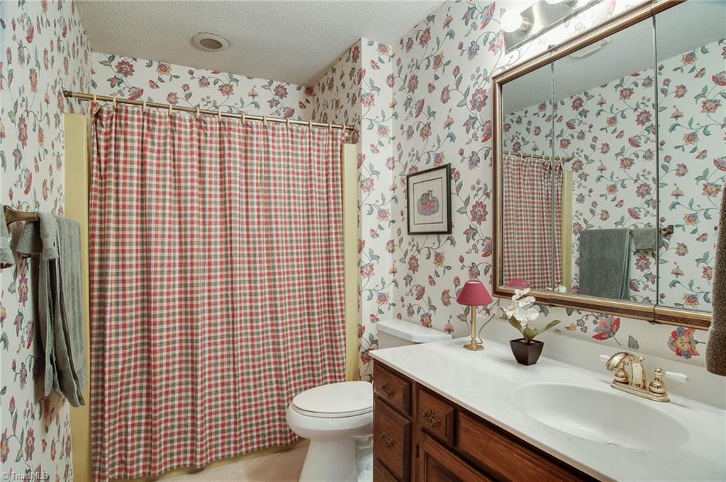 5200 Saddle Brook Road Oak Ridge, NC 27310 - Photo 18 of 26