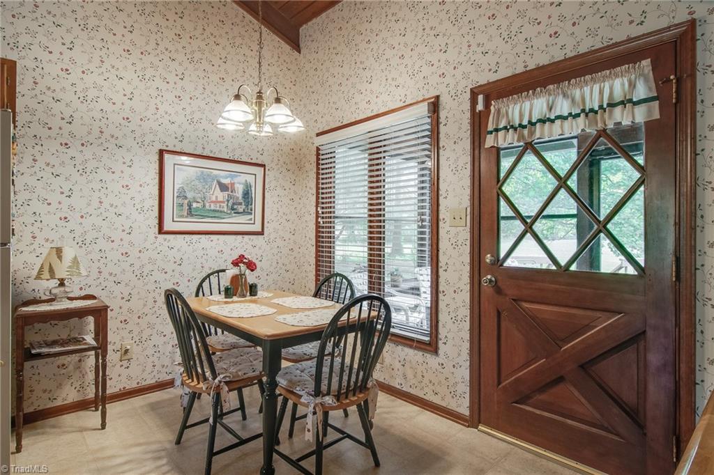 5200 Saddle Brook Road Oak Ridge, NC 27310 - Photo 20 of 26