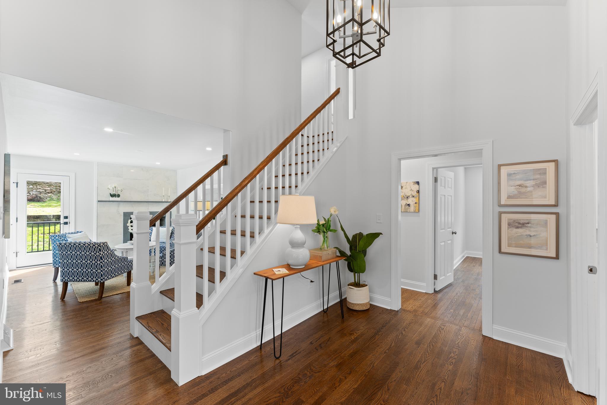 722 Upper Gulph Road Wayne, PA 19087 - Photo 3 of 34