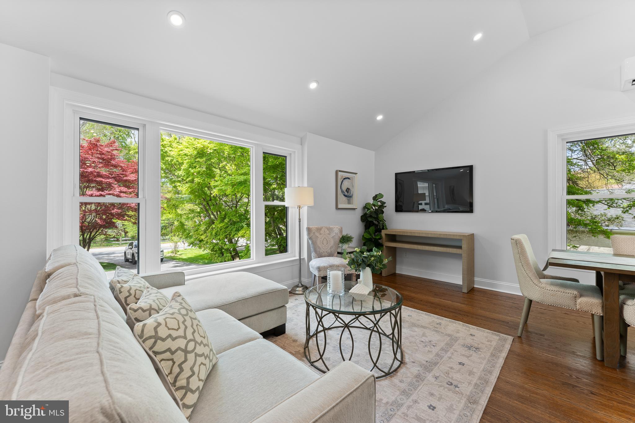 722 Upper Gulph Road Wayne, PA 19087 - Photo 7 of 34