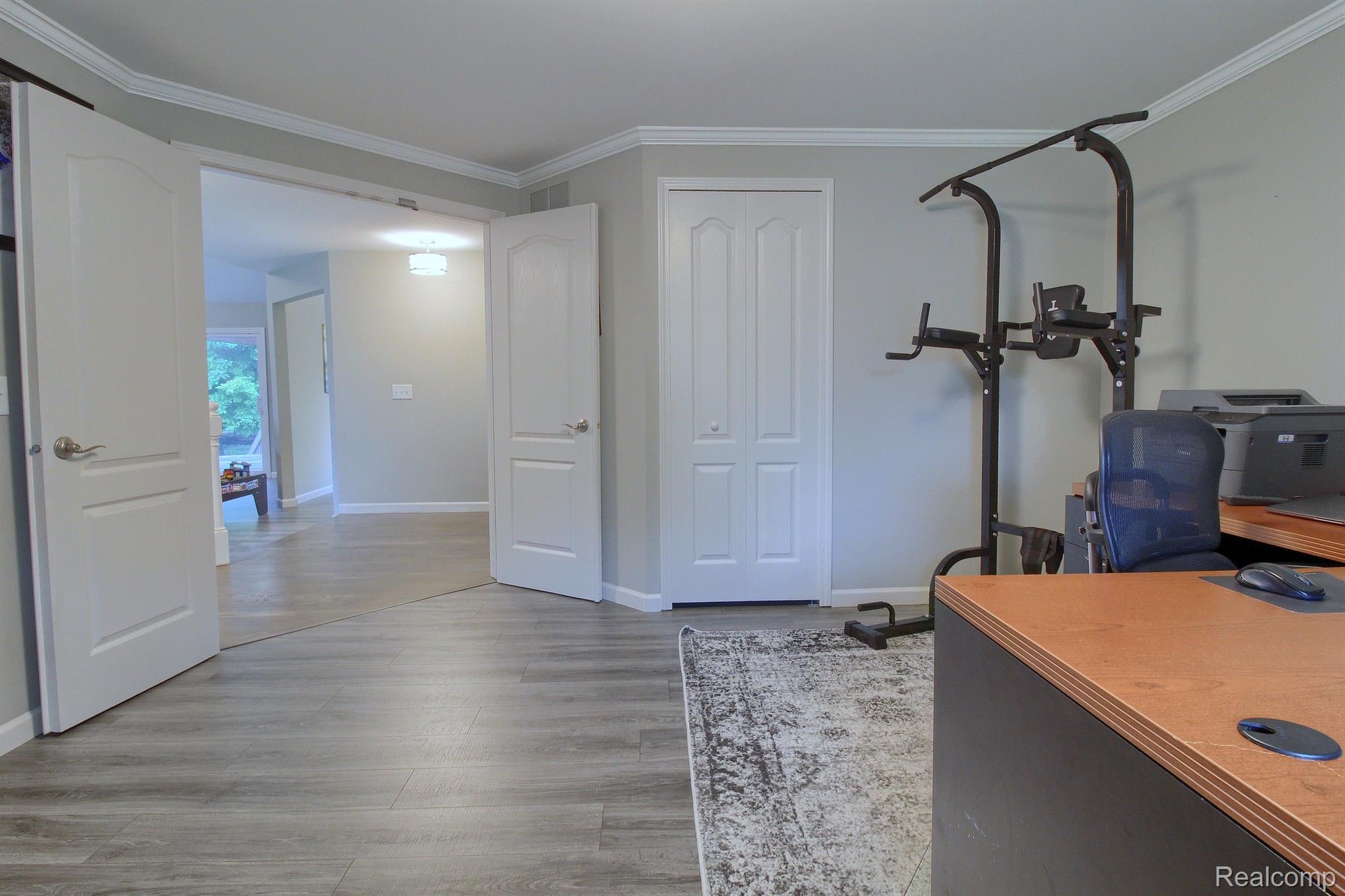 5365 Inverrary Lane Commerce Township, MI 48382 - Photo 18 of 37 Gallery Image 18