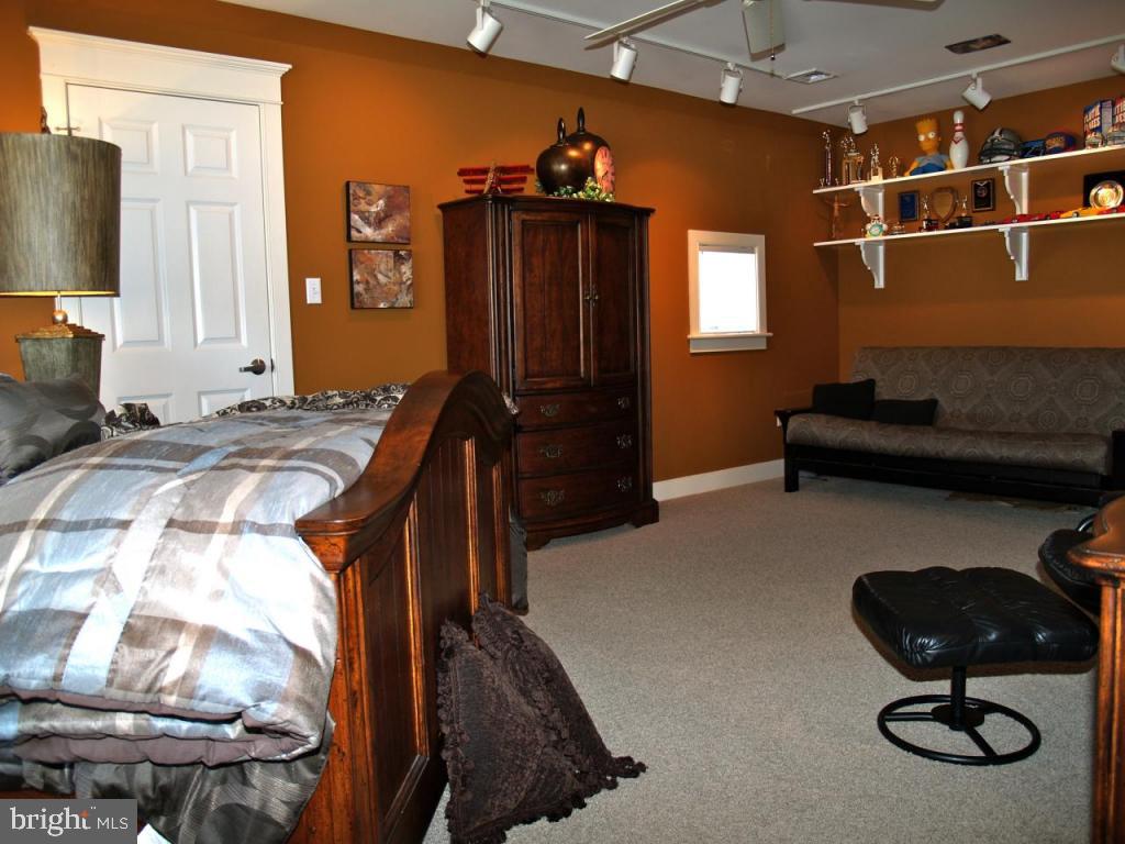 34 Westwind Circle Lititz, PA 17543 - Photo 3 of 21 Gallery Image 3