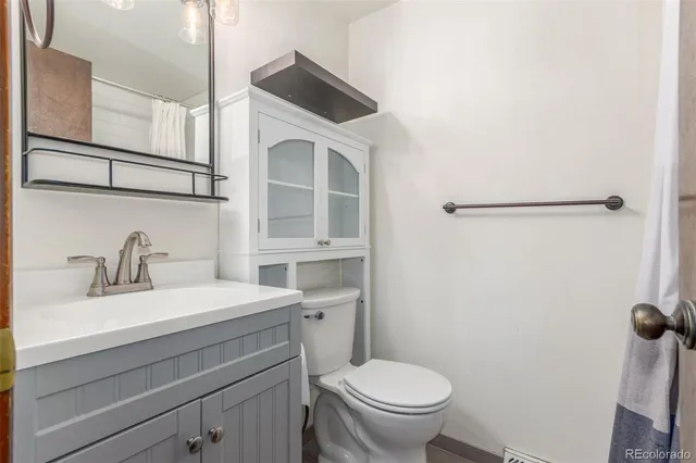 $405,000 | 8752 East Amherst Drive, Unit E, Denver, CO 80231