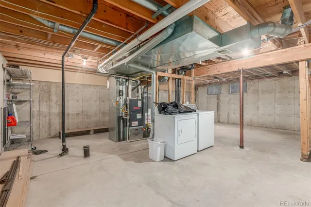 $405,000 | 8752 East Amherst Drive, Unit E, Denver, CO 80231