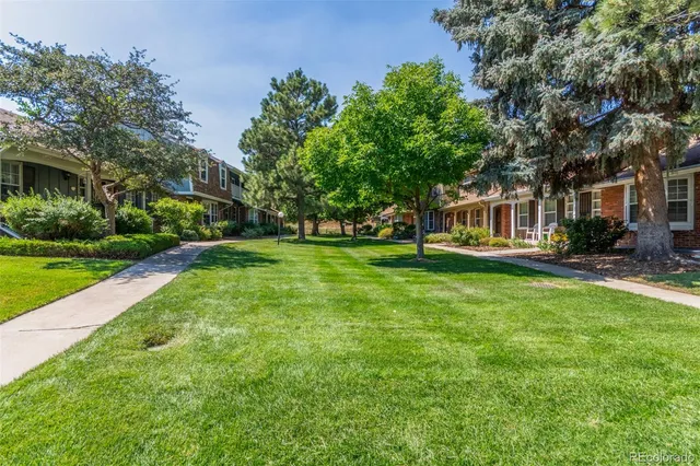 $405,000 | 8752 East Amherst Drive, Unit E, Denver, CO 80231