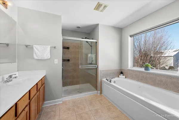 $549,000 | 2431 Trailside Lane, Wauconda, IL 60084