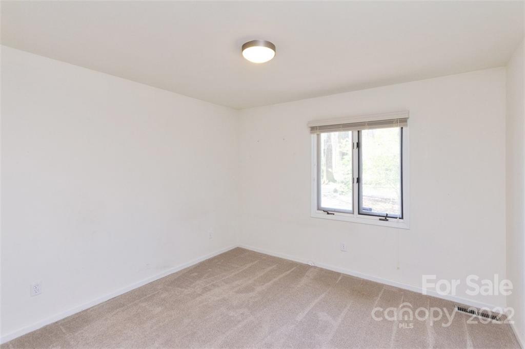 2581 Lake Shore Road South Denver, NC 28037 - Photo 14 of 34 Gallery Image 14