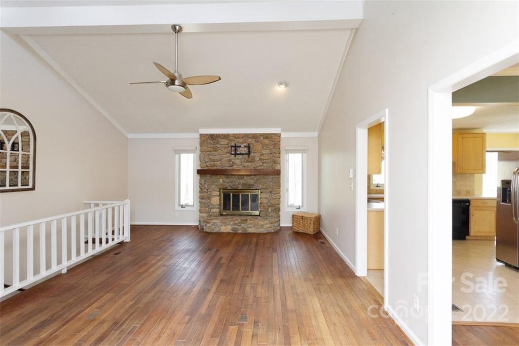 2581 Lake Shore Road South Denver, NC 28037 - Photo 6 of 34 Gallery Image 6