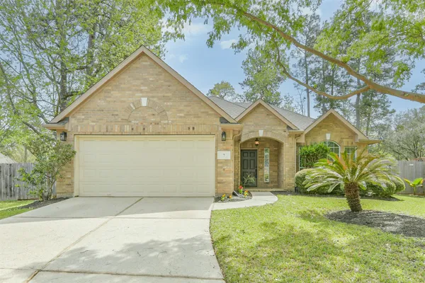 $2,450 | 7 Heron Hollow Court, The Woodlands, TX 77382