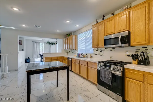 $565,000 | 5842 Pueblo Canyon Avenue, Las Vegas, NV 89131