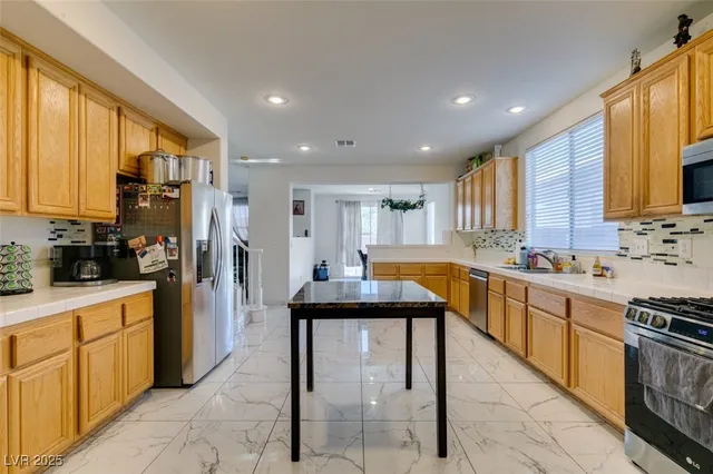 $599,999 | 5842 Pueblo Canyon Avenue, Las Vegas, NV 89131