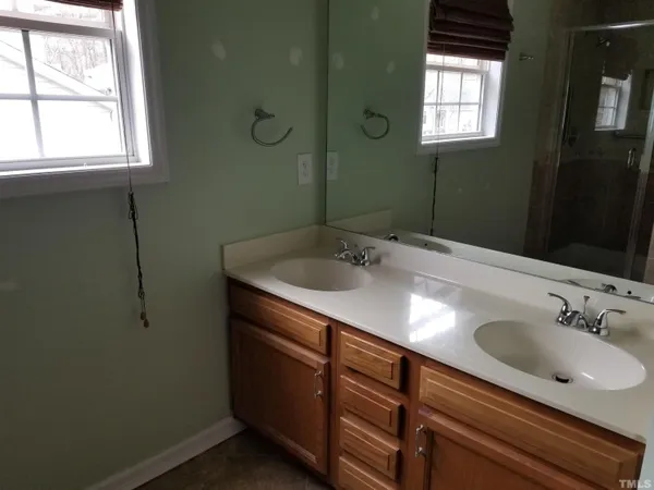 $2,150 | 100 Bedbrook Court, Cary, NC 27519