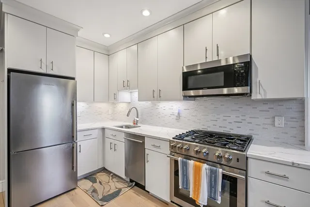 $399,900 | 600 Shirley Street, Unit 4, Winthrop, MA 02152