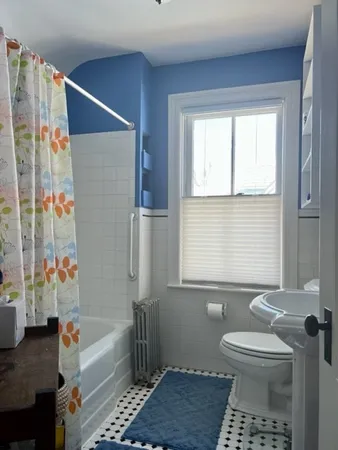 $2,500 | 99 Arnold Street, Providence, RI 02906