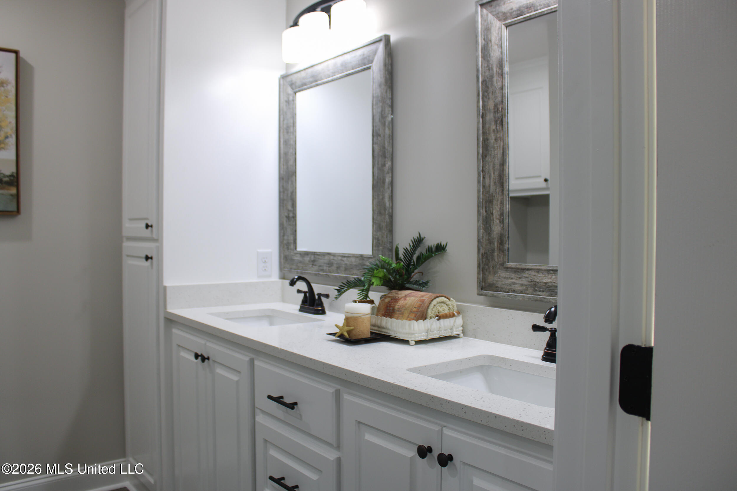 80 Meadow Breeze Road Sumrall, MS 39482 - Photo 16 of 30 16 Master Bathroom