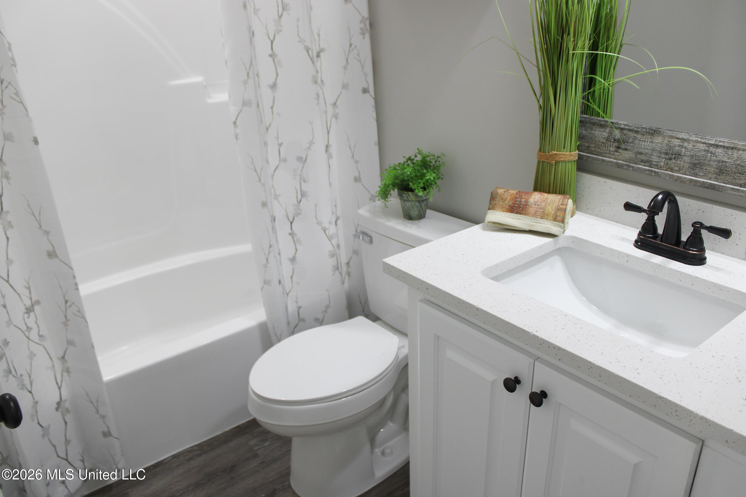 80 Meadow Breeze Road Sumrall, MS 39482 - Photo 22 of 30 22 Bathroom 2