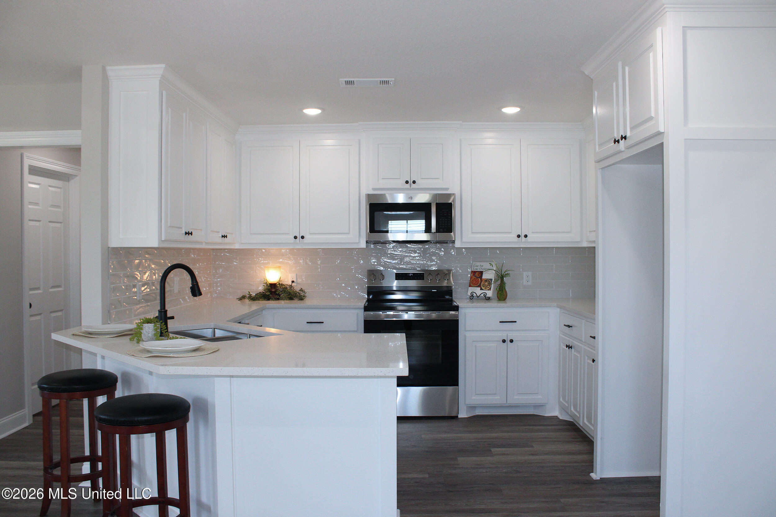 80 Meadow Breeze Road Sumrall, MS 39482 - Photo 7 of 30 07 Kitchen