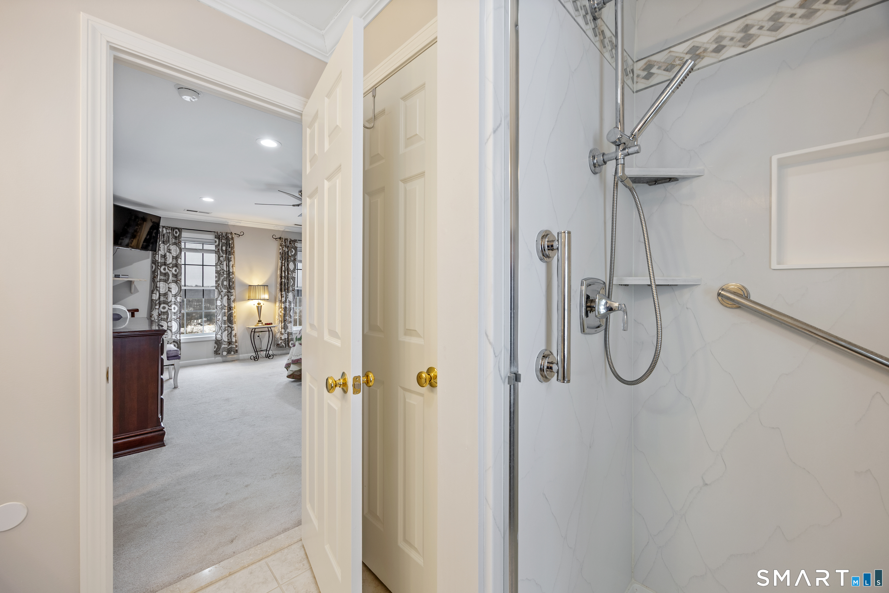 3 Ellen Lane Thomaston, CT 06787 - Photo 20 of 40 a bathroom with a glass shower door