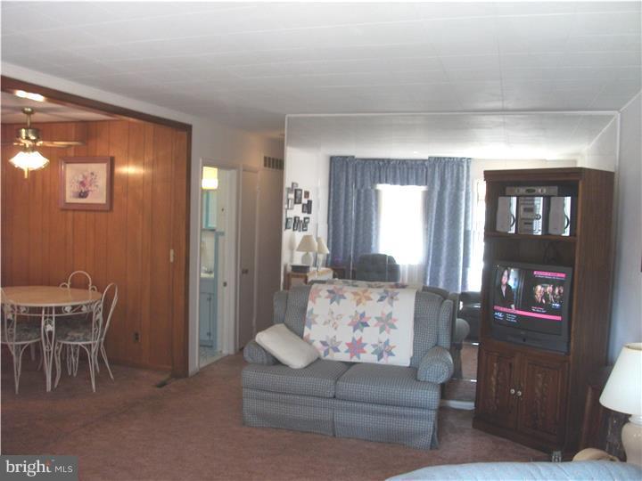 863 West Browning Road Bellmawr, NJ 08031 - Photo 4 of 16 Gallery Image 4