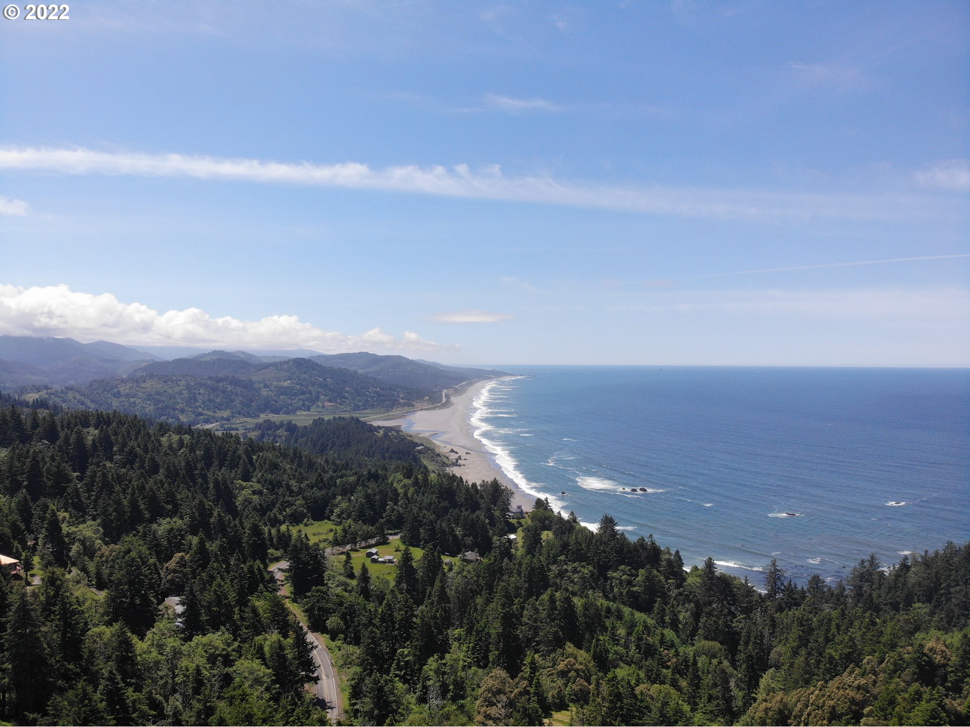 Skyview, Unit 101 Gold Beach, OR 97444 - Photo 9 of 16 a view of city and mountain