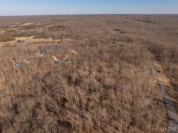 $140,000 | 2834 Tyrolean Way Drive, Innsbrook, MO 63390
