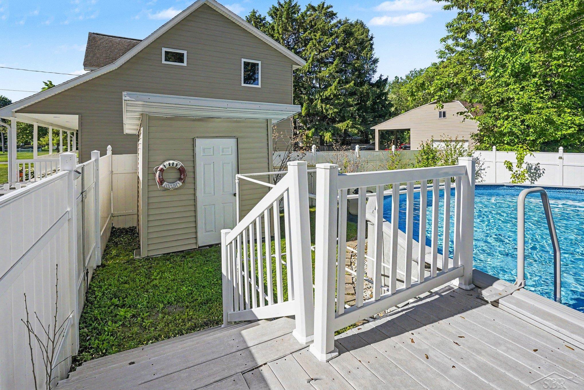 1225 Harding Road Essexville, MI 48732 - Photo 9 of 36