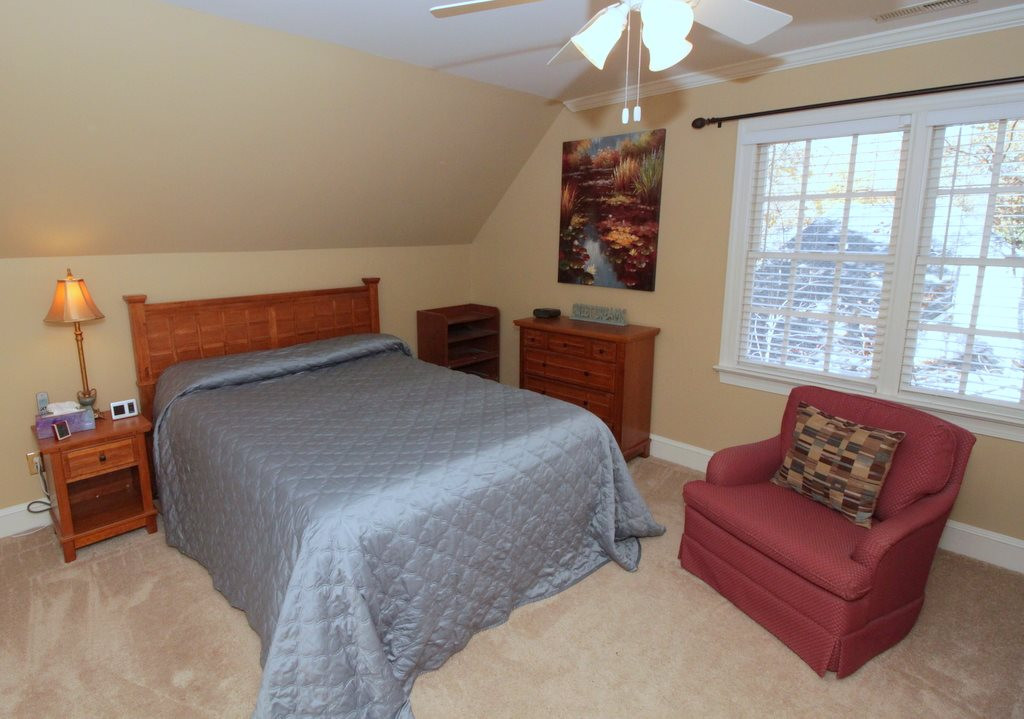 2804 Leeds Place Raleigh, NC 27613 - Photo 17 of 20 Photo 17