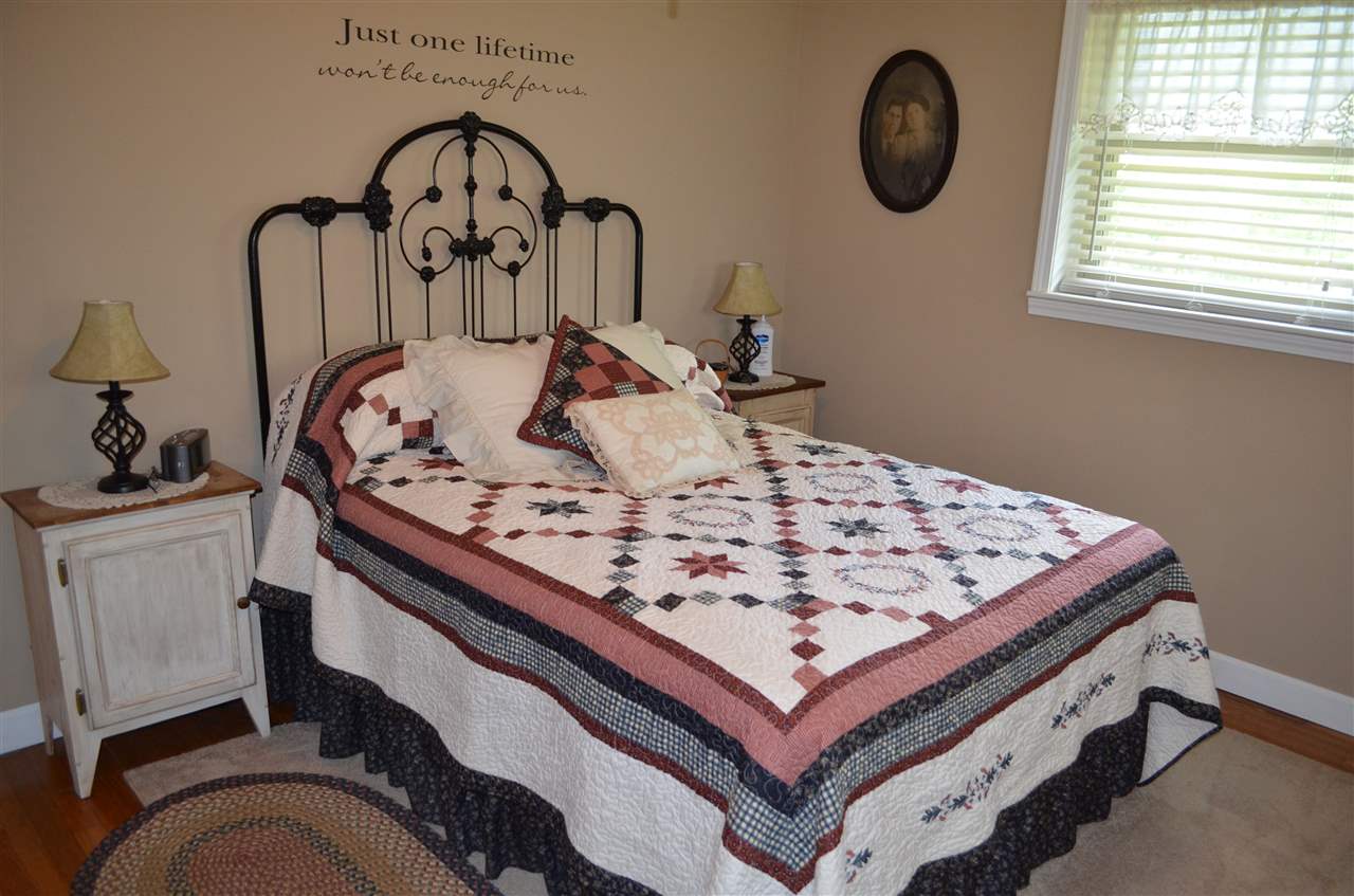 266 South Yankeetown Road Boonville, IN 47601 - Photo 13 of 35 Gallery Image 13